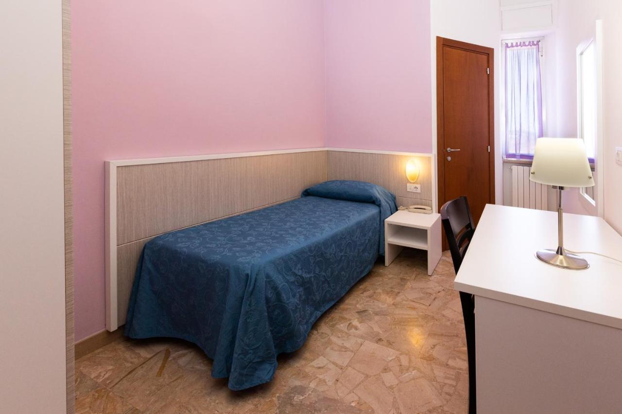 Hotel Belvedere Porto SantʼElpidio Exterior foto