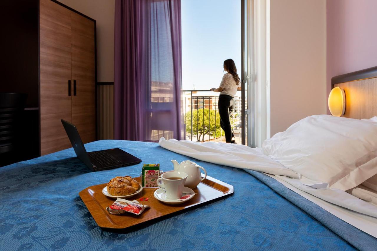 Hotel Belvedere Porto SantʼElpidio Exterior foto
